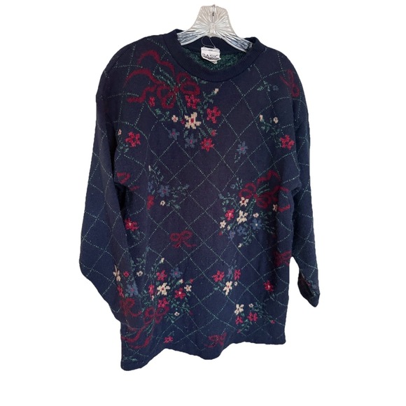 Basic Editions Sweaters - Basic Editions Navy‎ Green Floral Knit Sweater Scalloped Crewneck Medum